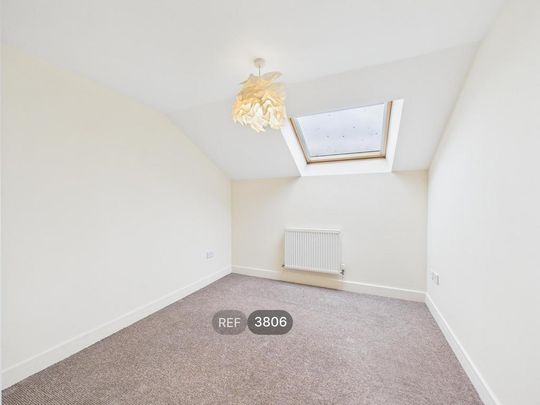 2 bedroom property to rent - Photo 1
