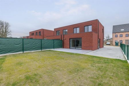 Nieuwbouw met 3 slpk, mooie tuin op rustige, centrale ligging te Scherpenheuvel - Photo 3