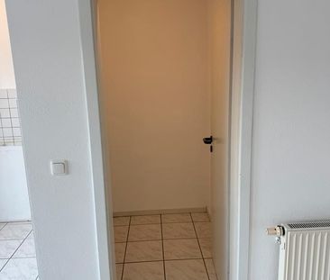 Helle 1,5 Zimmer-Wohnung / Apartment inkl. Terrasse & Stellplatz - Photo 4
