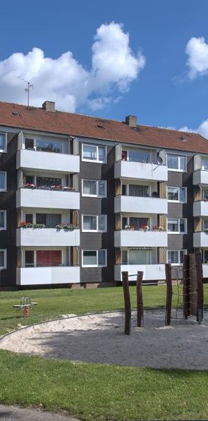 3 Zimmer mit Balkon im Erdgeschoß - Photo 2