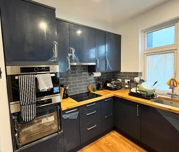 Room in a Shared House, Conygre Road, BS34 - Photo 6