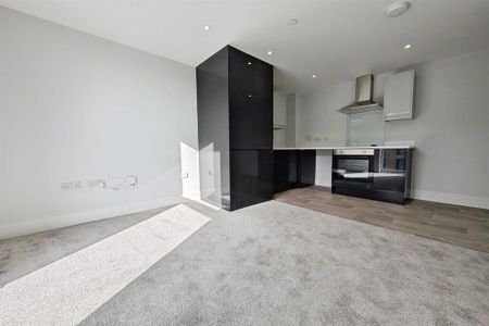 1 bedroom flat to rent - Photo 4