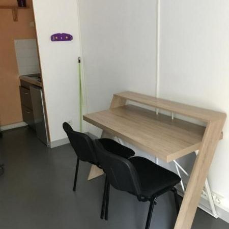 Location Appartement 1 pièce 21m² POITIERS 86000 - Photo 1