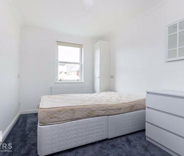3 bedroom apartment to rent - Photo 5