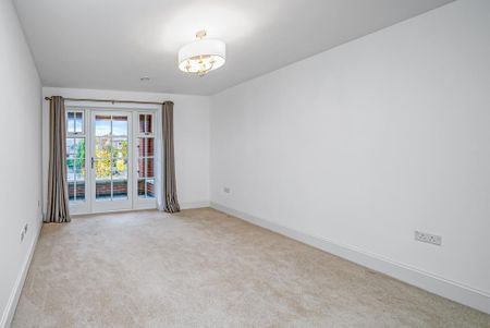 2 bedroom retirement property to rent - Photo 4