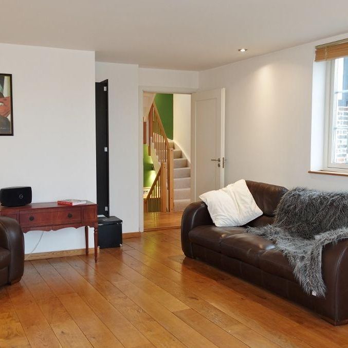 4 bedroom semi-detached house to rent - Photo 1