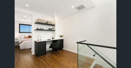 Modern architect designed home promises modern luxury - Photo 5