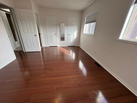 For Lease - 830 Avonshire Court Unit# Entire Property, Mississauga, Ontario - Photo 5