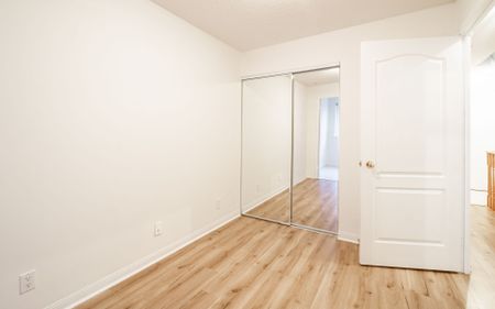 For Lease - 28 Sommerset Way Unit# 1306, Toronto, Ontario - Photo 3