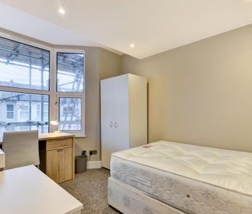 6 bedroom house to rent - Photo 4