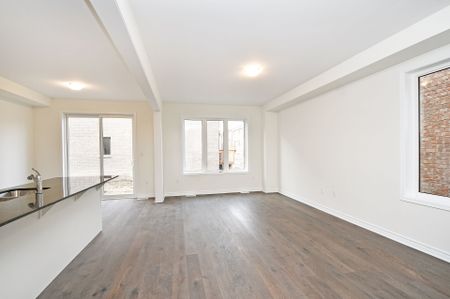 For Lease - 4 Salt Creek Terrace, Caledon, Ontario - Photo 2