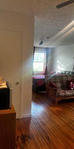 1 CH - 1 SDB - Sherbrooke - $750 /mo - Photo 4