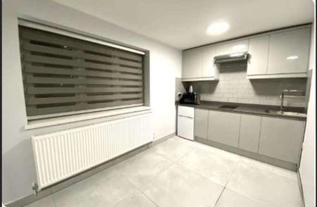 Chaplin Road, Wembley, HA0 - Photo 4