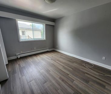 100 Marquette Avenue - 2 - Photo 1