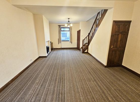 2 bedroom terraced house to rent - Photo 1