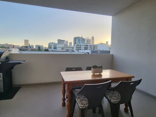 Location and Amenities! - Photo 1