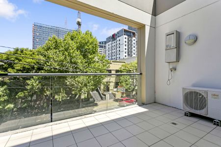 211/72-76 Chandos Street, St Leonards - Photo 2