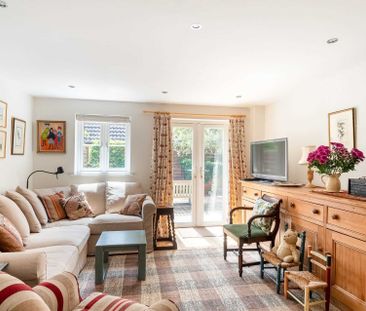 Porters Mead, Corsham - Photo 2