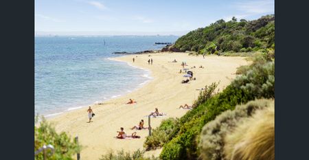 RENOVATED BAYSIDE GEM – PRIME BLACK ROCK LOCATION - Photo 4