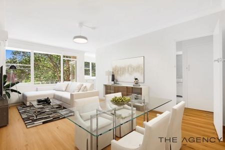 Tastefully Renovated, Sun Kissed And Private Apartment In A Leafy Setting - Photo 4