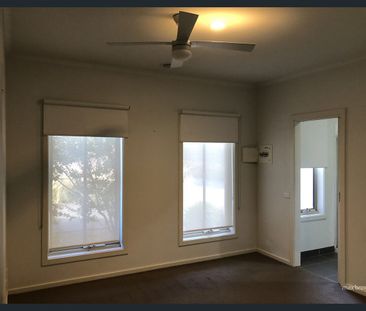 11 Autumn Way, Kilsyth, Vic 3137 - Photo 4