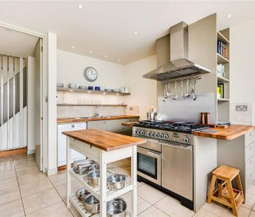 3 bedroom terraced house to rent - Photo 4