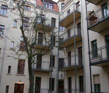 Sanierte Wohnung mit Balkon und Parkett im Stadtteil Plagwitz! - Foto 3