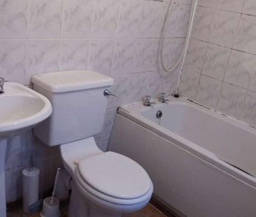 Middleton Street, Ibrox, Glasgow, G51 - Photo 3