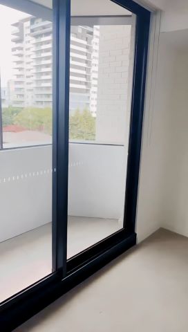 2 bed 2 bath*27 - Photo 4