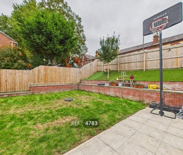 2 bedroom semi-detached house to rent - Photo 3
