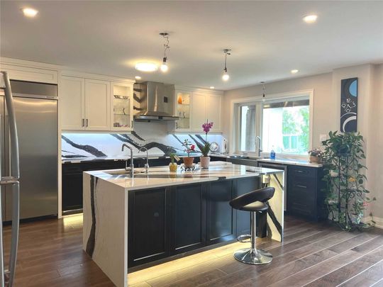 For Lease - 3234 Shoreline Drive Unit# A, Oakville, Ontario - Photo 1