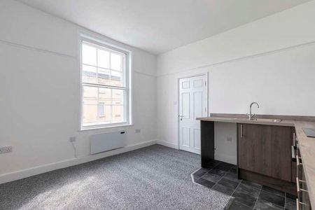 Berkeley Street, Cheltenham, GL52 - Photo 2