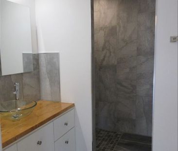 Location Appartement 2 pièces 43m² - Photo 2
