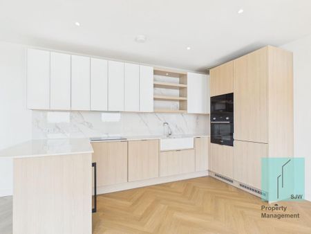 3 bedroom flat to rent - Photo 5