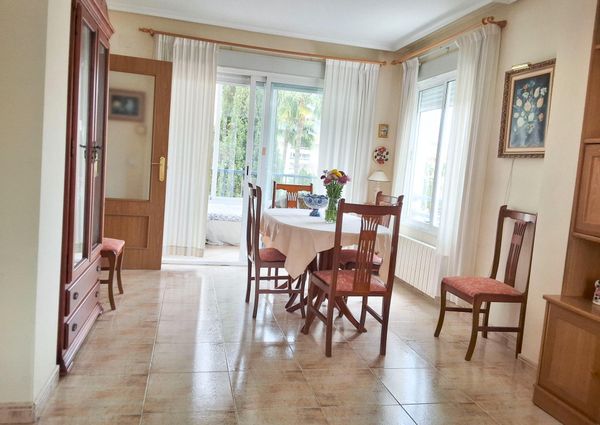 Apartment in Albir with glassed terrace and included garage – #AC-05345