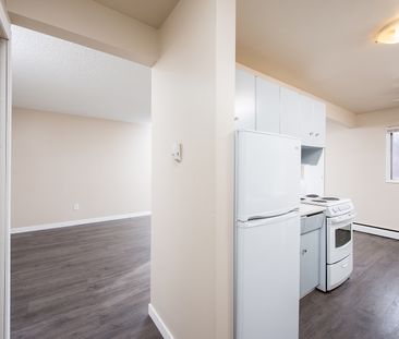 Frisco Apts - Photo 5