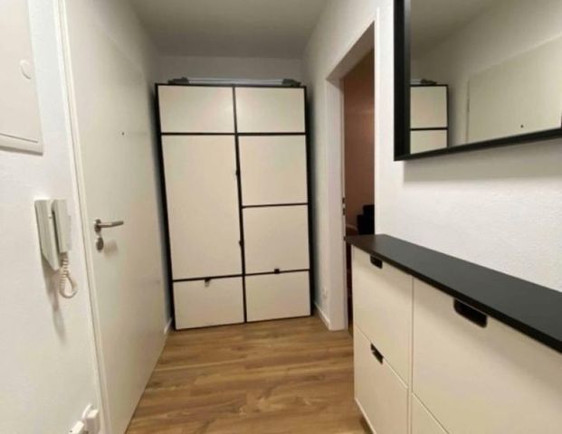 Möbliertes Apartment 40 qm mit Balkon in Dachau - Photo 1