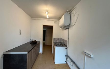 Appartement à louer - Photo 2