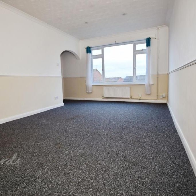 2 bedroom maisonette to rent - Photo 1