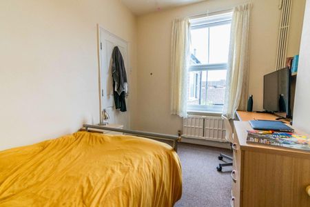 5, Newby Terrace - Photo 4