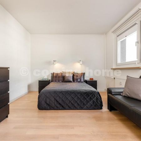 Modern Urban Living - Photo 3