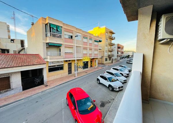 CHALET FOR RENT IN SAN PEDRO DEL PINATAR, 3 BEDROOMS AND 2 BATHROOMS