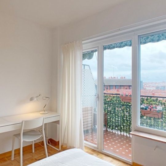 madrid, Community of Madrid 28005 - Photo 1