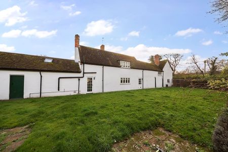 5 bedroom farm house to rent - Photo 3