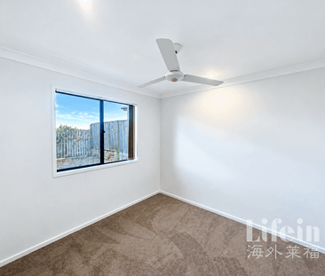 Fresh Flooring in a Convenient Pimpama Location - Photo 6