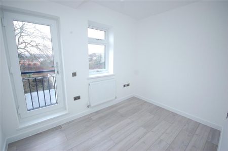2 bedroom maisonette to rent - Photo 5