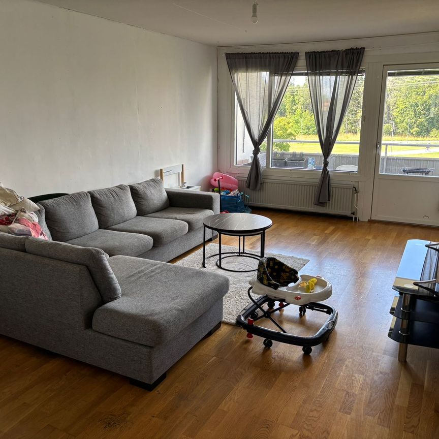 Poppelvägen, Vänersborg - Foto 1