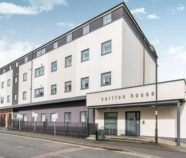 4 bedroom flat to rent - Photo 5