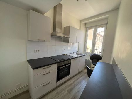APPARTEMENT T2 en Centre-Ville - Photo 4