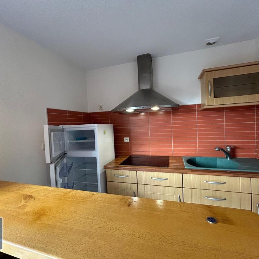 Location Appartement 1 pièce 31m² NIORT 79000 - Photo 1